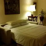 Altbauapartment Am Stadtpark Mit Uhrturmblick